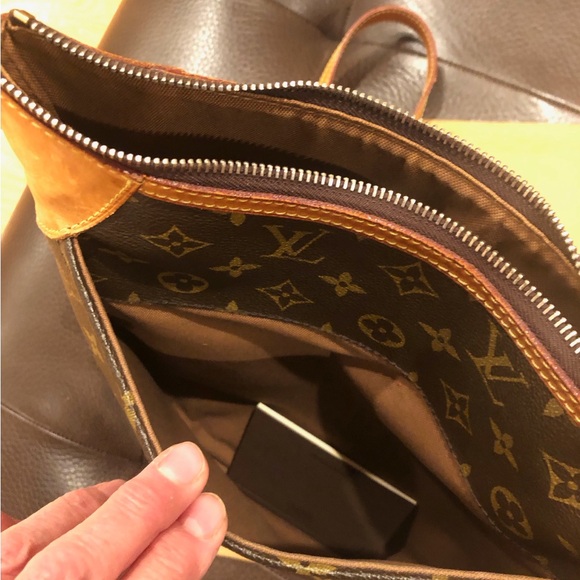 Louis Vuitton Monogram Odeon MM shoulder cross body bag - Picture 14 of 14